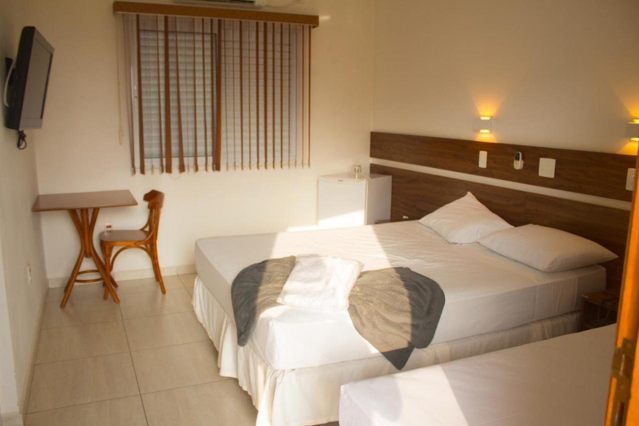 Hotel Garrafao - Rua Principal De